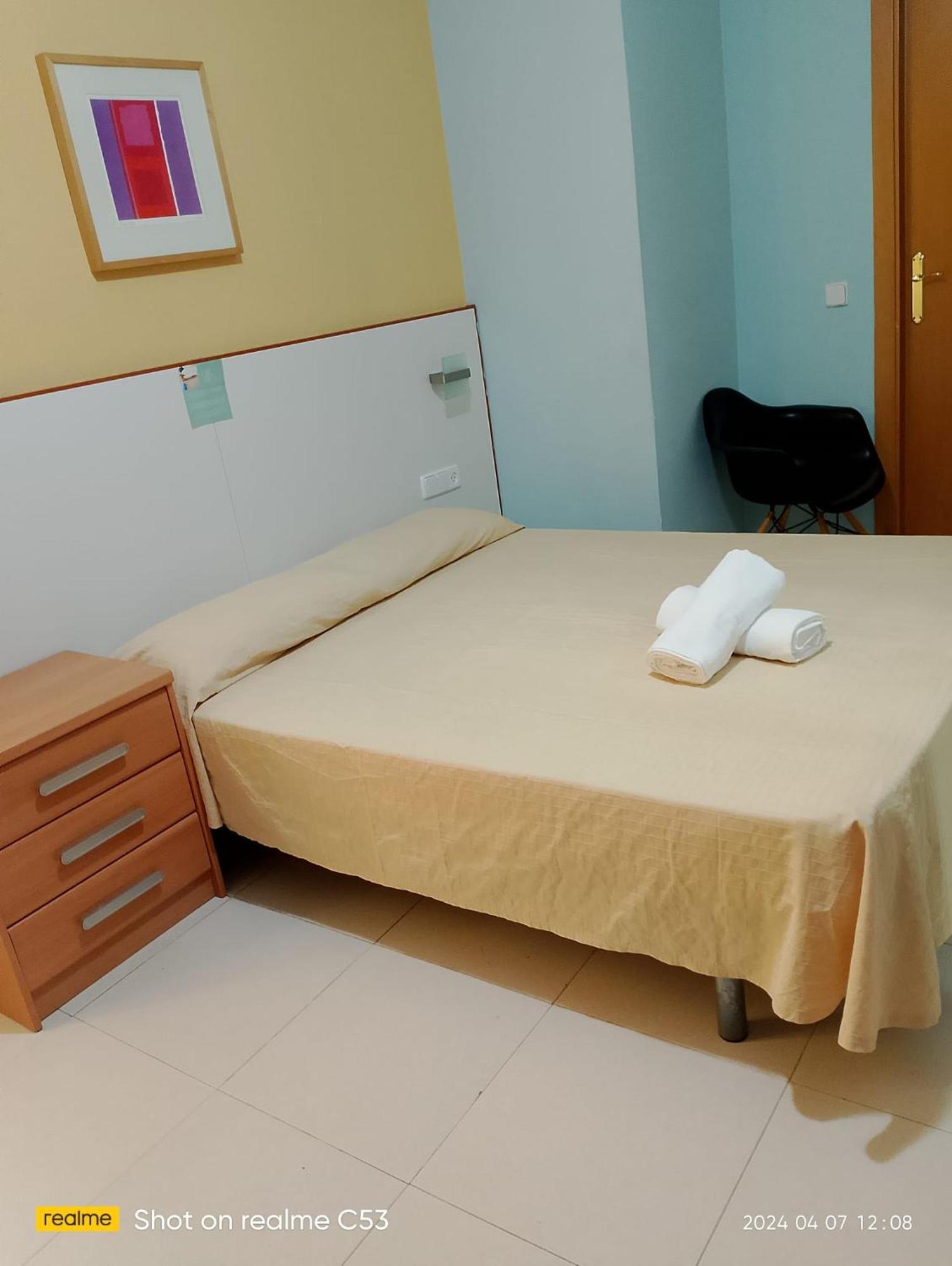 סגור דה לה קלאפל Hotel Sant Jordi מראה חיצוני תמונה