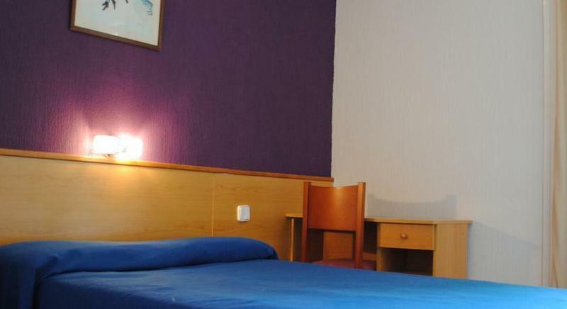 סגור דה לה קלאפל Hotel Sant Jordi מראה חיצוני תמונה